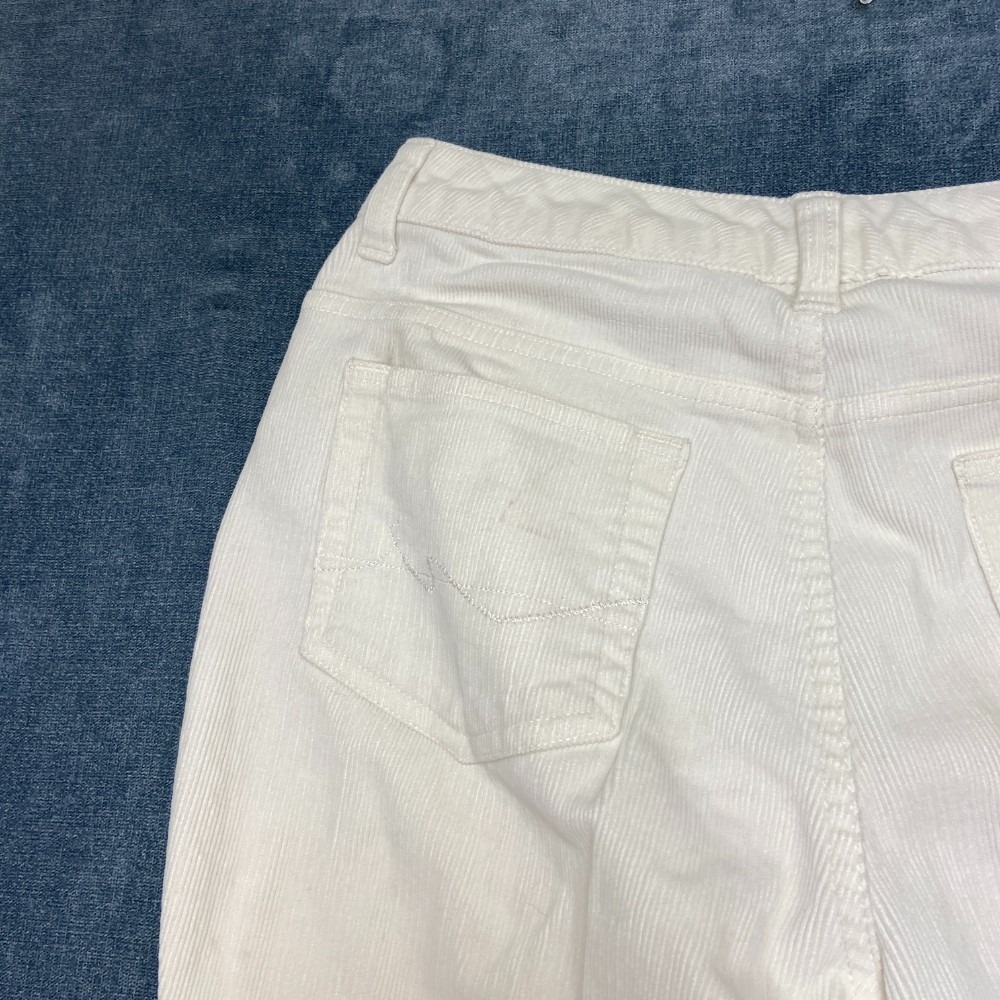 St. John's Bay Stretch Bootcut Corduroy Pants Womens 4 White Cotton Mid Rise - Picture 16 of 16